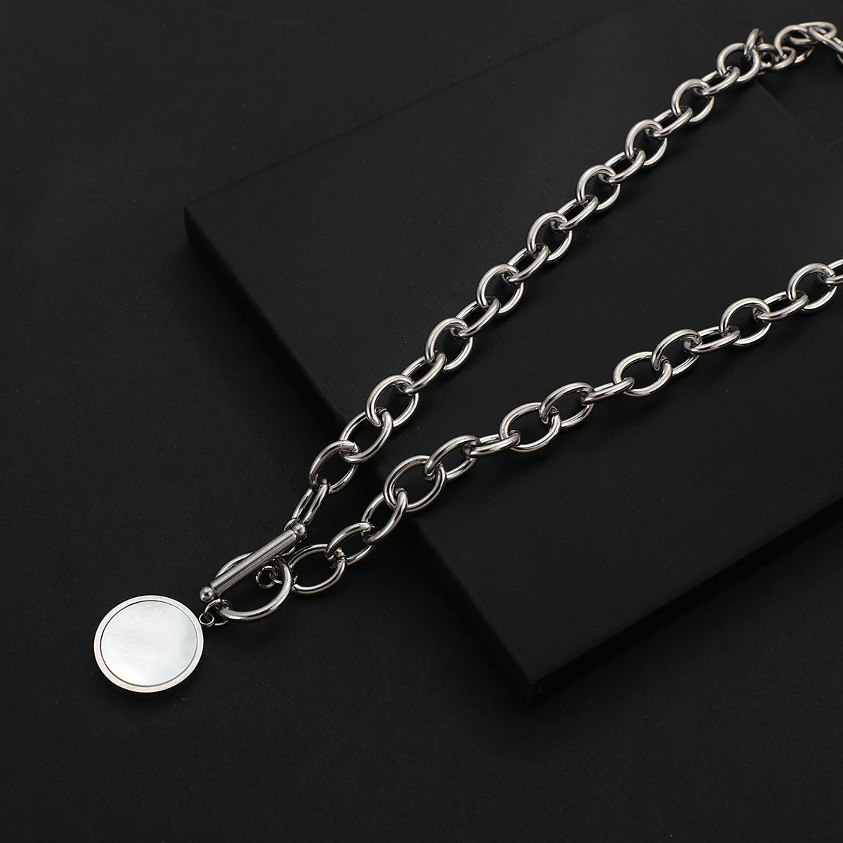Chain High Sense Fritillary OT Buckle Clavicle Chain Temperament Necklace Women