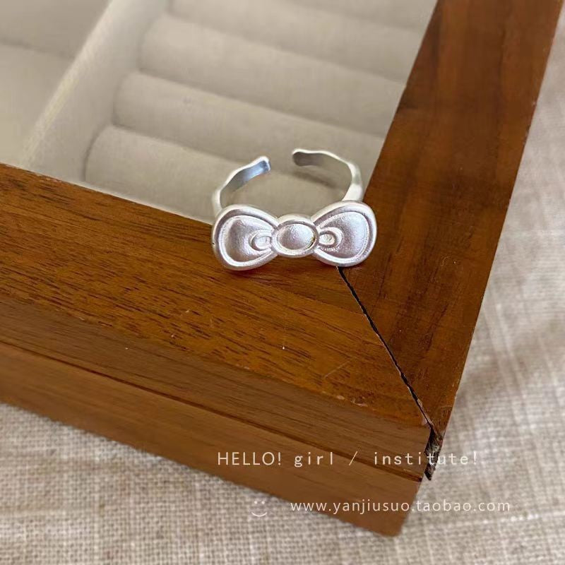 Mocha Brown Serpentine Tiger Eye Alloy Ring For Women, Unique Vintage Design, Luxury Light Luxury Adjustable Index Finger Ring