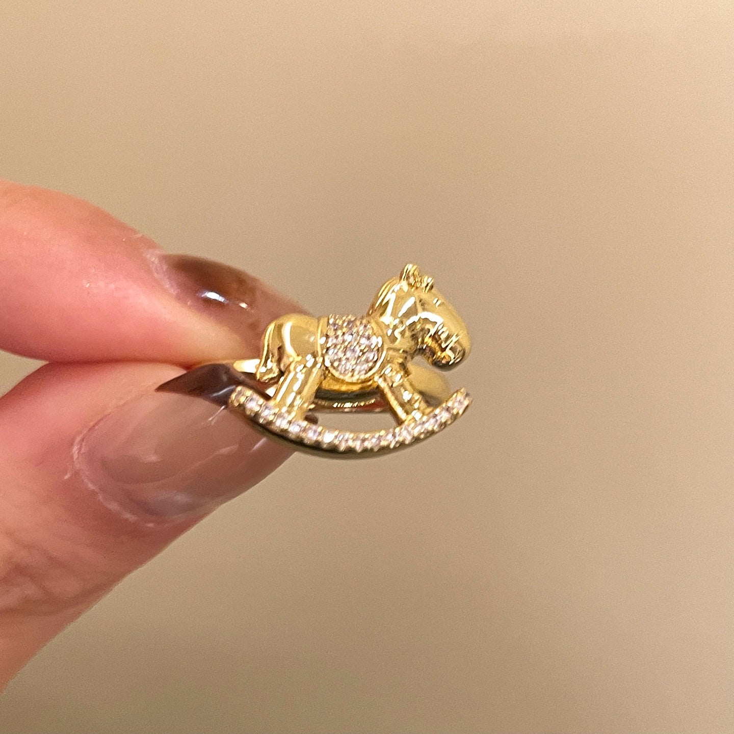 Fashionable High-end Ring For The Index Finger