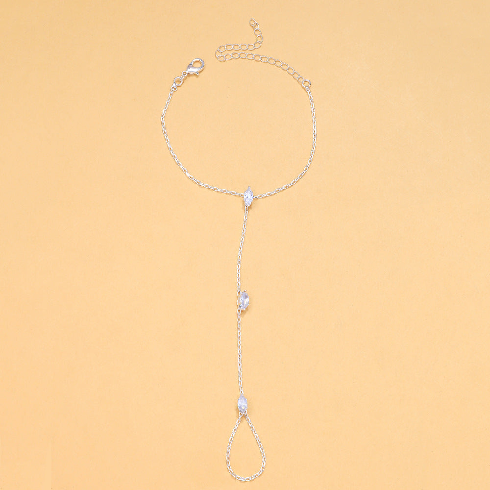 Minimalist Ultra-glamorous Marquise-cut Zircon Fingerless Bracelet