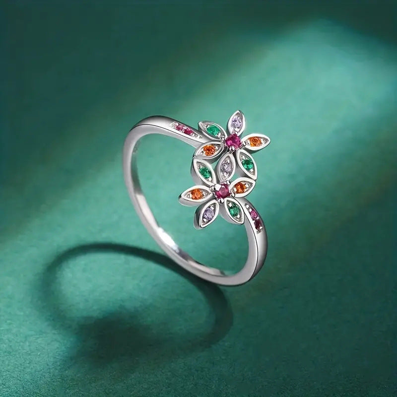 Womens Stylish And Fresh Floral Ring