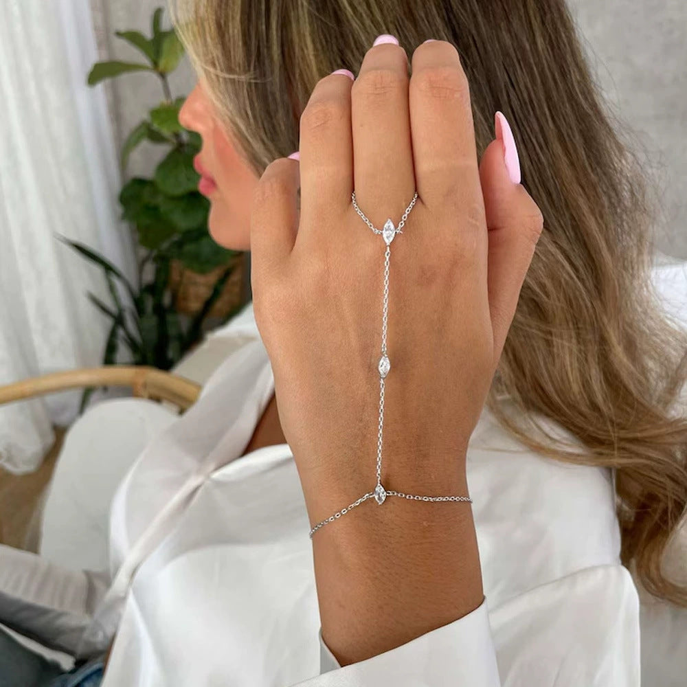 Minimalist Ultra-glamorous Marquise-cut Zircon Fingerless Bracelet