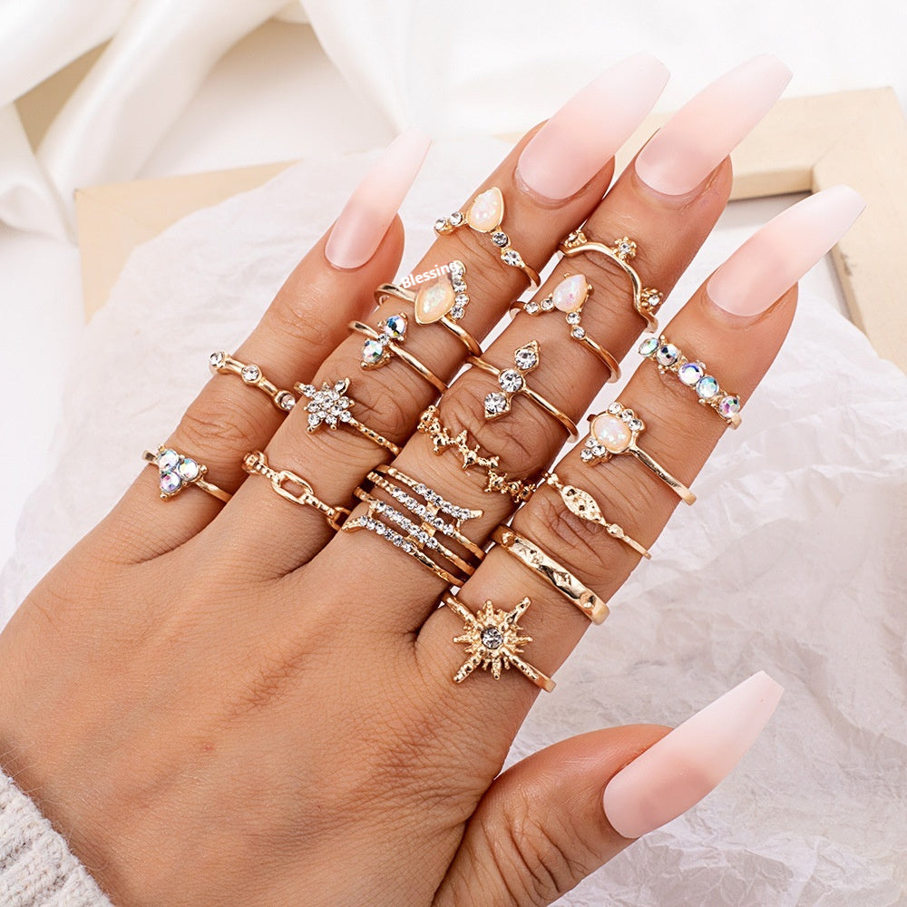 Bohemian-style 17-piece Ring Set With Pave Diamonds For Women