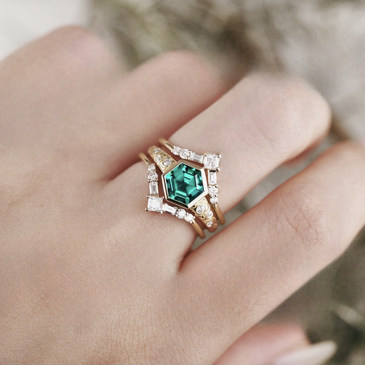 Stylish Hexagonal Green Diamond Womens Ring